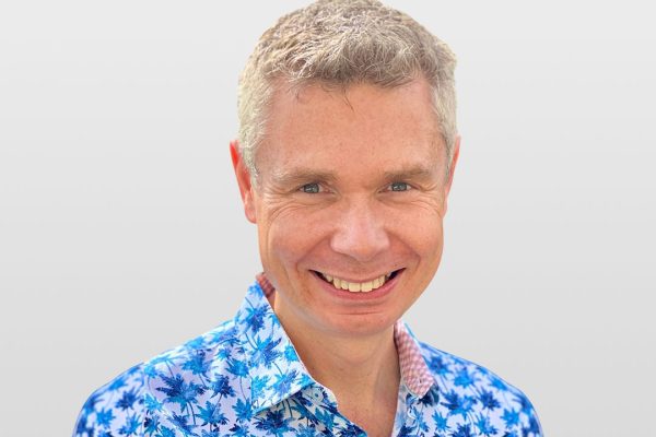 Dr Stuart (Stu) Cooper